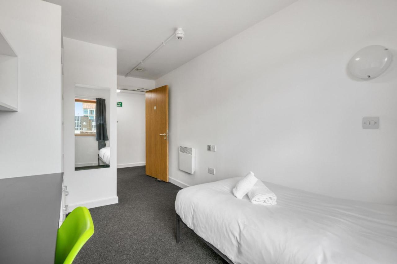 Central Single Room With Shared Kitchen In Luton Luton  Extérieur photo